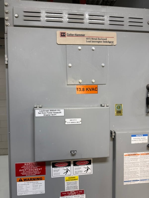 Cutler-Hammer, MVS 13800 Volts Load Interrupter Switch - Image 2