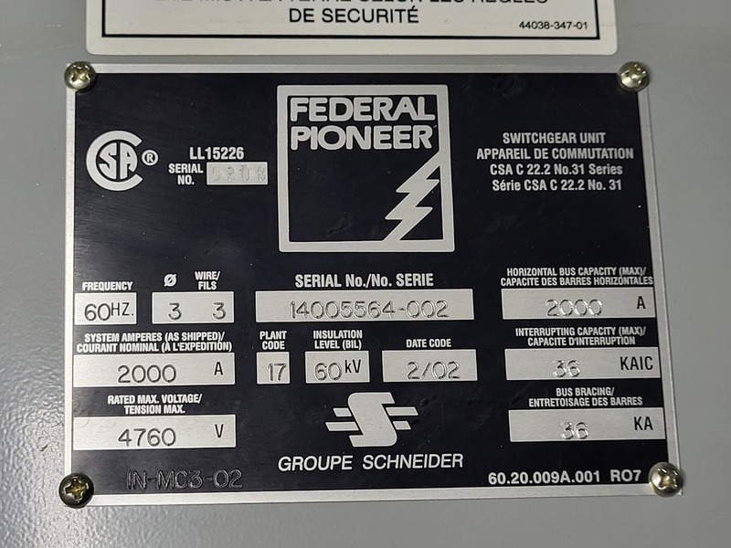 4 KV, Federal Pioneer, 2000 Amps Medium Voltage Switchgear Tie Breaker w/ Square D VR Breaker & SEL Relay - Image 2