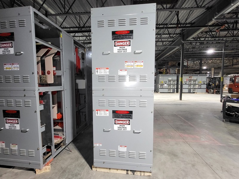 4 KV, Federal Pioneer, 2000 Amps Medium Voltage Switchgear Tie Breaker w/ Square D VR Breaker & SEL Relay - Image 4