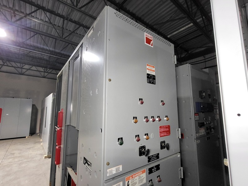 4 KV, Federal Pioneer, 2000 Amps Medium Voltage Switchgear Tie Breaker w/ Square D VR Breaker & SEL Relay - Image 6