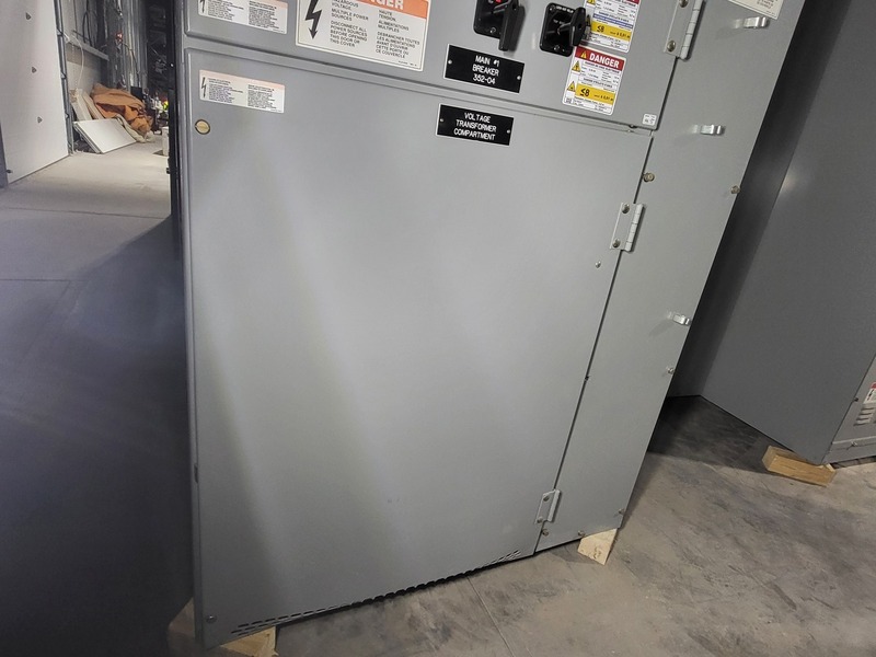 4 KV, Federal Pioneer, 2000 Amps Medium Voltage Switchgear w/ VR Breaker & SEL Relay, 2002 - Image 5