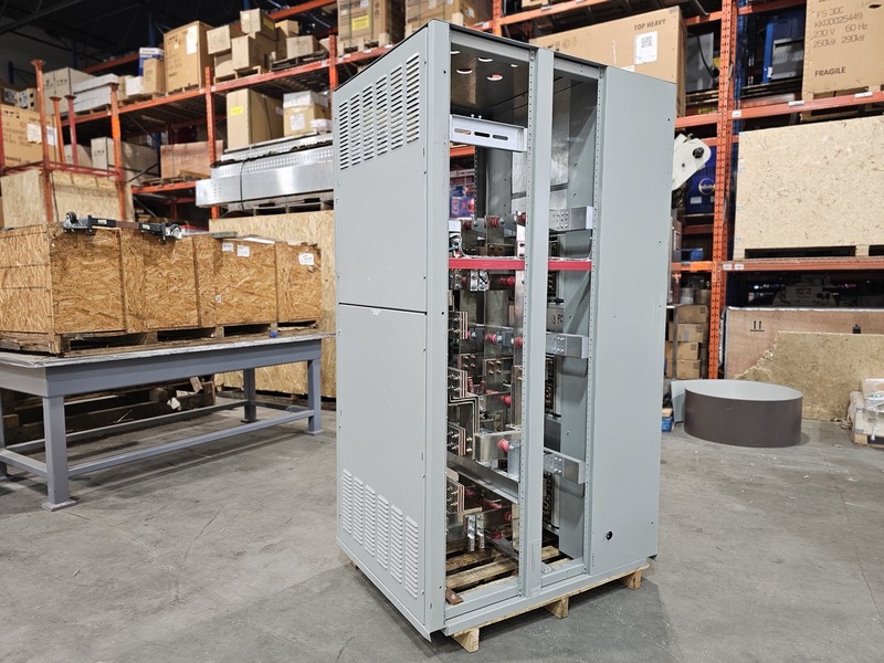 CSL, 3000 Amps 480/277 Volts Switchgear Section w/ (3) Masterpact NW12 H1 Breakers - 65kA, 3PH - Image 7