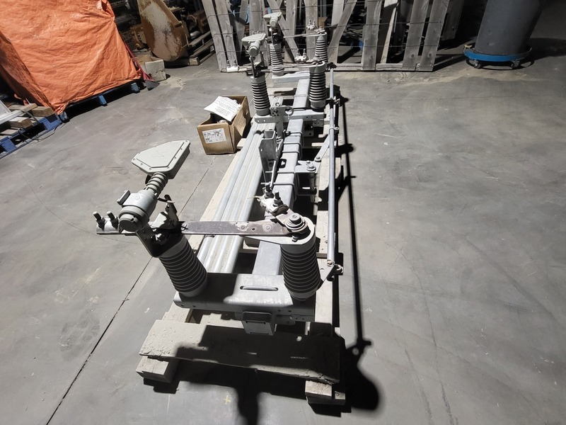 S & C Electric Co #147423R4-P1, OMNI-Rupter Switch, like new - Image 9