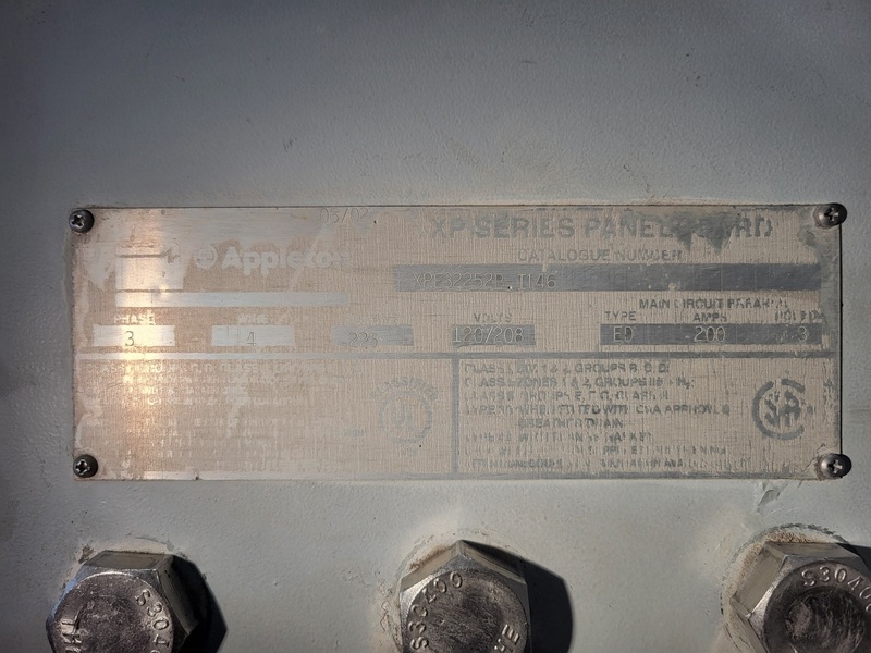 Appleton #XPE32252B.I146, 225 Amps, 120/208 Volts, 3 Phase, 42 Circuits Panelboard - Image 2