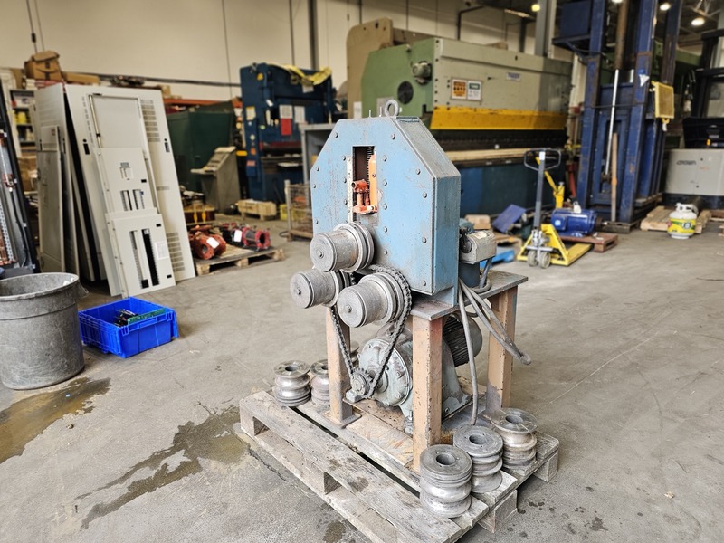 3 HP Pipe Groover w/ Roller Dies - Image 2