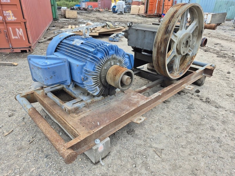 Aplex #SC-170L, Triplex 230 HP Plunger Pump w/ motor, 2005 - Image 5