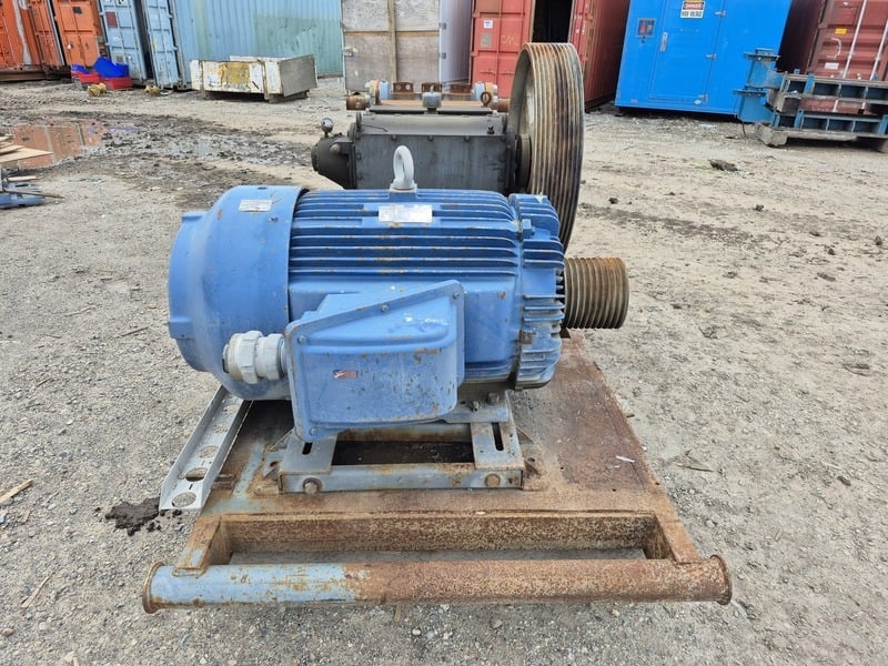 Aplex #SC-170L, Triplex 230 HP Plunger Pump w/ motor, 2005 - Image 6