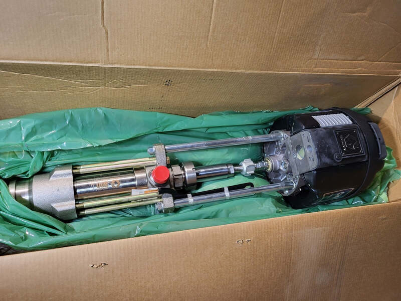 Graco #P14MCS, Air-Powered Pump Package Check-Mate, new surplus - Image 1