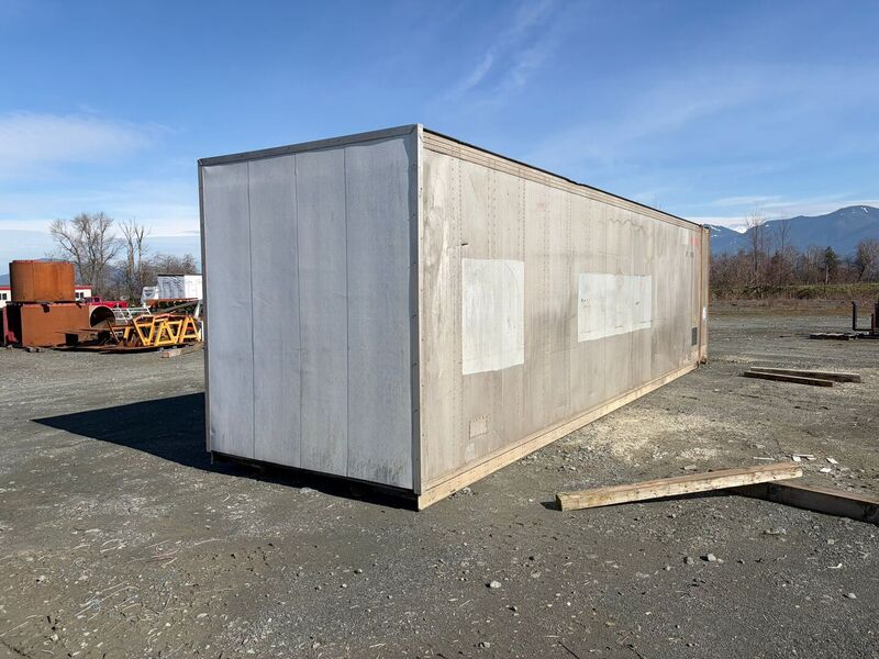 36' Insulated High Cube Shipping Container - 1001650 - Image 4