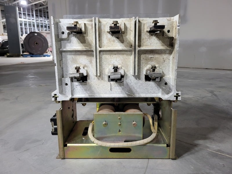 Toshiba #CV-6KAU, 720 Amps, 3 Pole, 100-240 Volts AC/DC Vacuum Contactor, 1997 - Image 5
