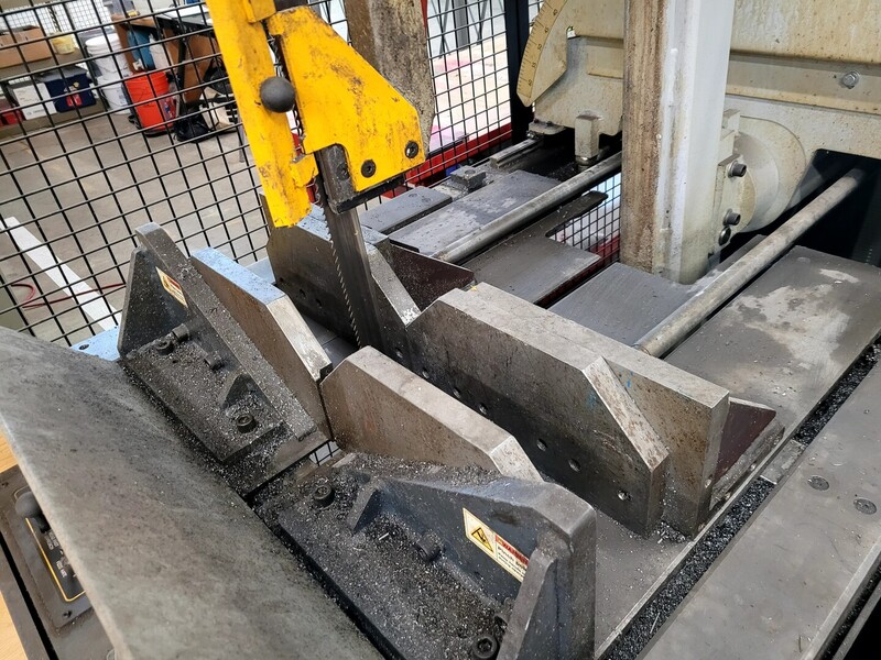 Hyd-Mech #VW18, 22" x 18" Vertical Bandsaw - Image 10