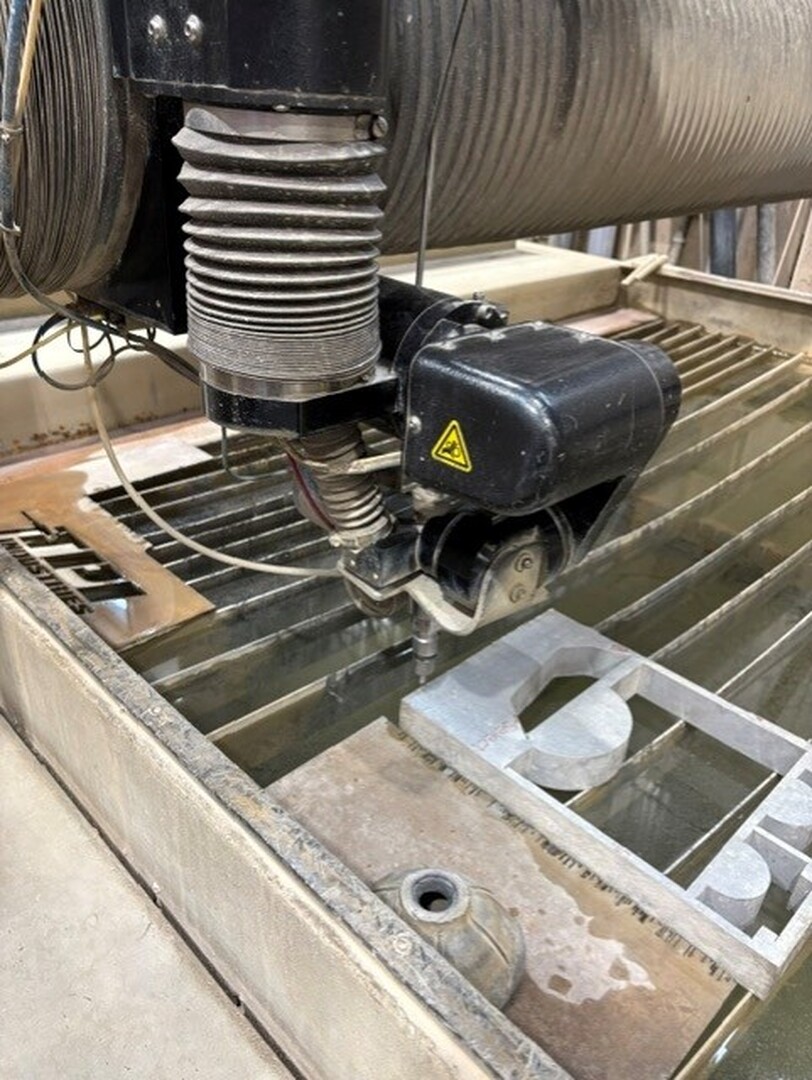 Omax #60120, 60" x 120" CNC Waterjet Cutter w/ 40 HP Enduromax Pump, Tilt-a-jet, 2010 - Image 6