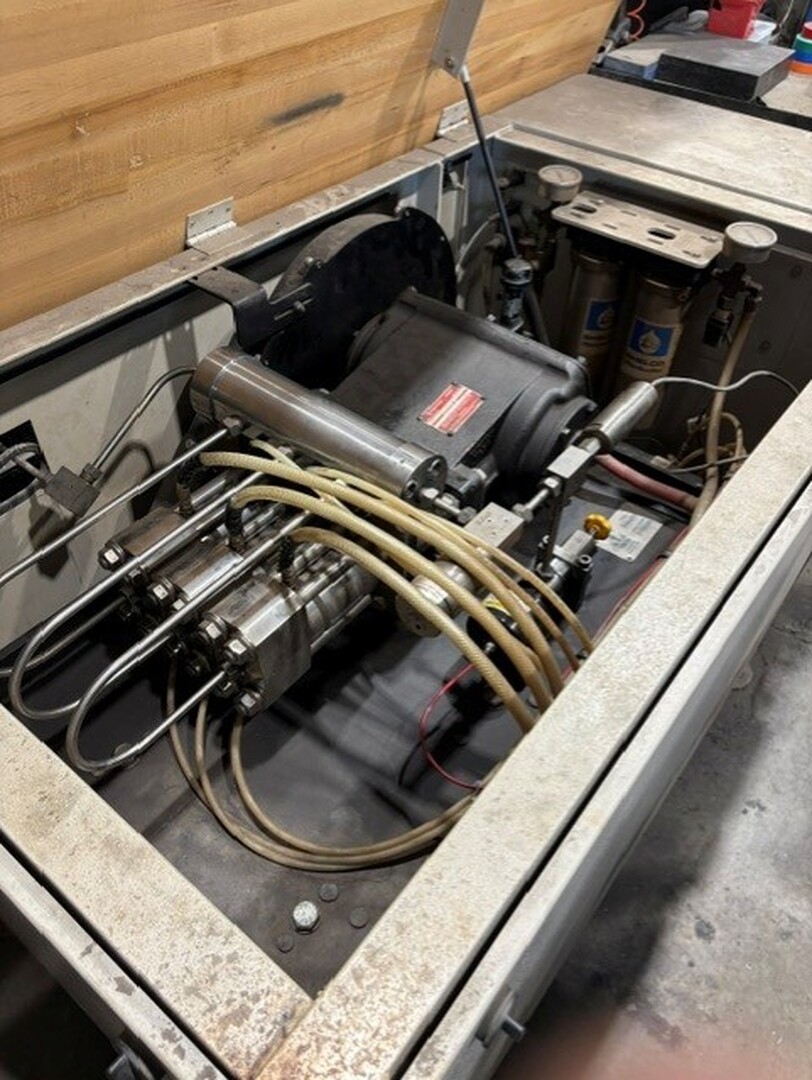 Omax #60120, 60" x 120" CNC Waterjet Cutter w/ 40 HP Enduromax Pump, Tilt-a-jet, 2010 - Image 7