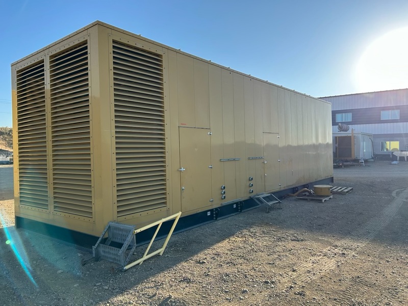 740 KW Caterpillar #G3516, Natural Gas Generator Set, 1200 RPM, 480 Volts, 992 HP CAT engine, 39,724 hours - Image 5