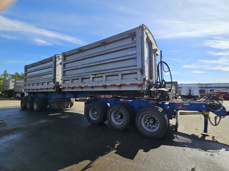 K-Line #6701-5, Side Dump A-Train Ore Transporter, 110 ton, dual powered road-train, 2011 - Image 7