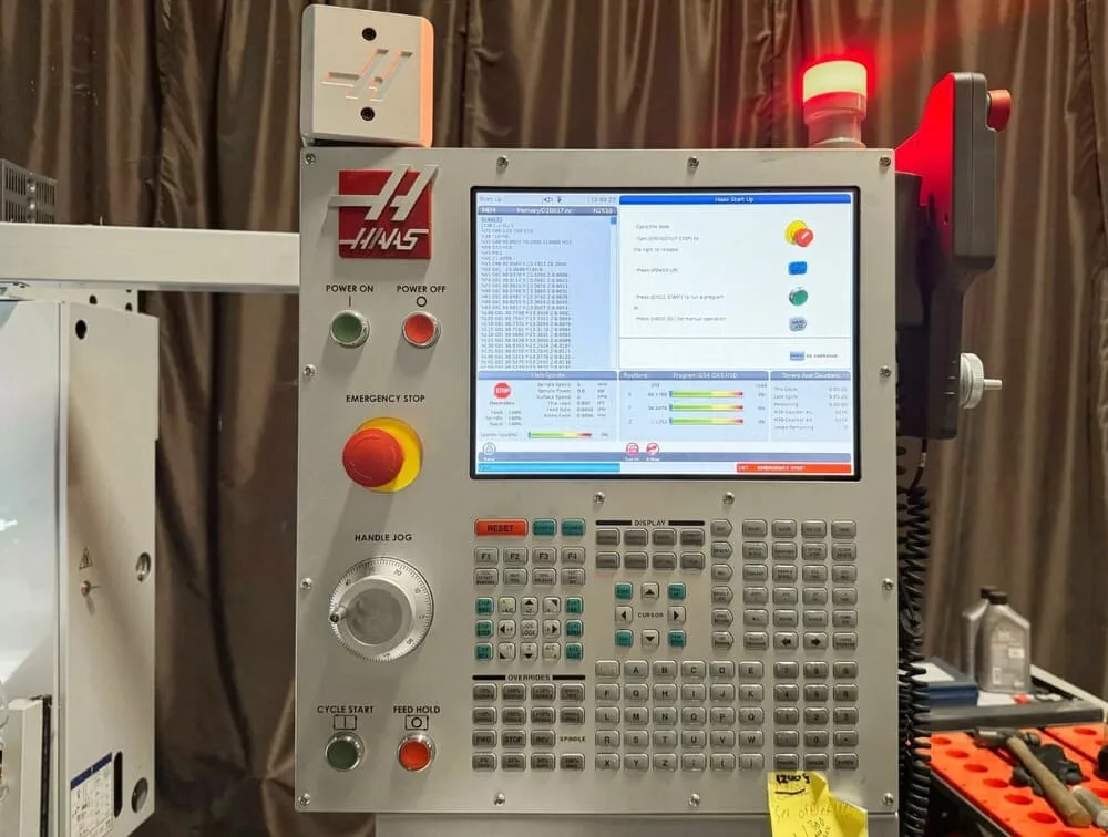 Haas #GR-510, CNC router, 53" x 122" table, 15 HP, 10,000 RPM, CAT 40, 10-station ATC, 2023 - Image 8