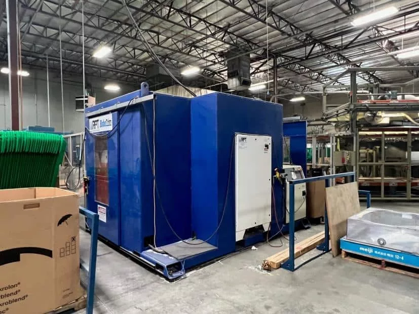 RPT RoboTrim, 6-Axis robotic trimming station, Fanuc M-16iB/20 robot, 110 LB payload, 3 HP Colombo spindle - Image 10