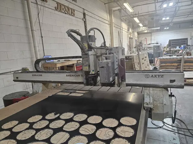 AXYZ #4008-ATC, CNC router, 48" x 96" table, 10.8 HP, 18,000 RPM, 7-position ATC, 2018 - Image 2