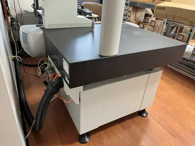 Brown & Sharpe #Global Advantage 555, Coordinate Measuring Machine, 19.6" x 19.6" x 19.6" Travels, 2013 - Image 3