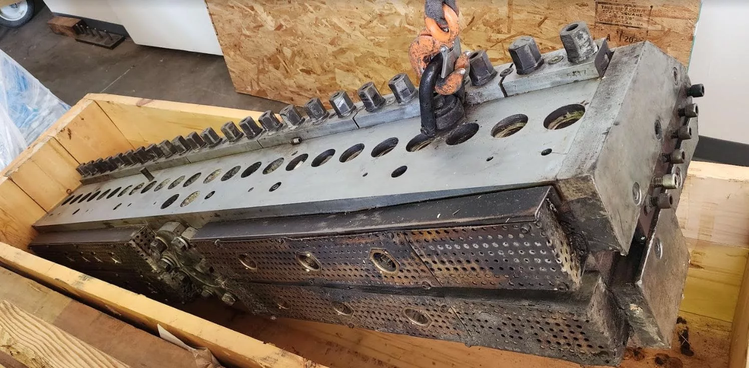 78" sheet extrusion die, .050 to .120 gauge, ran PVC & EVA, 2010 - Image 9