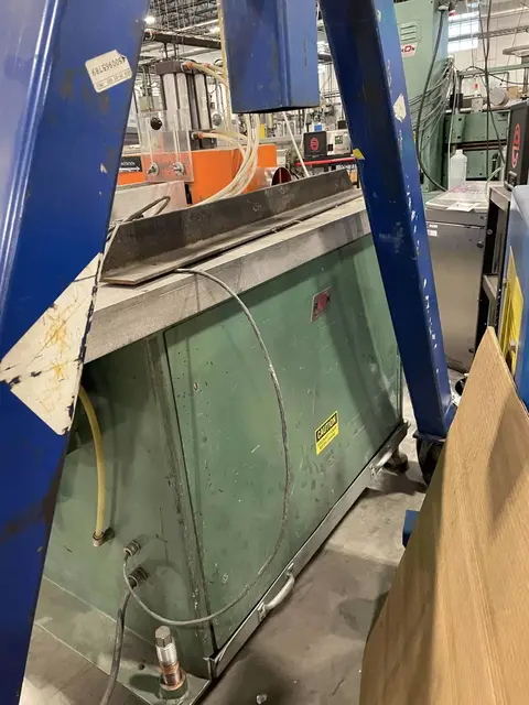 RDN #3-18, extrusion cutoff saw, 12" blade, 3" max pipe profile, 1.5 HP, Allen Bradley Control, 2004 - Image 7