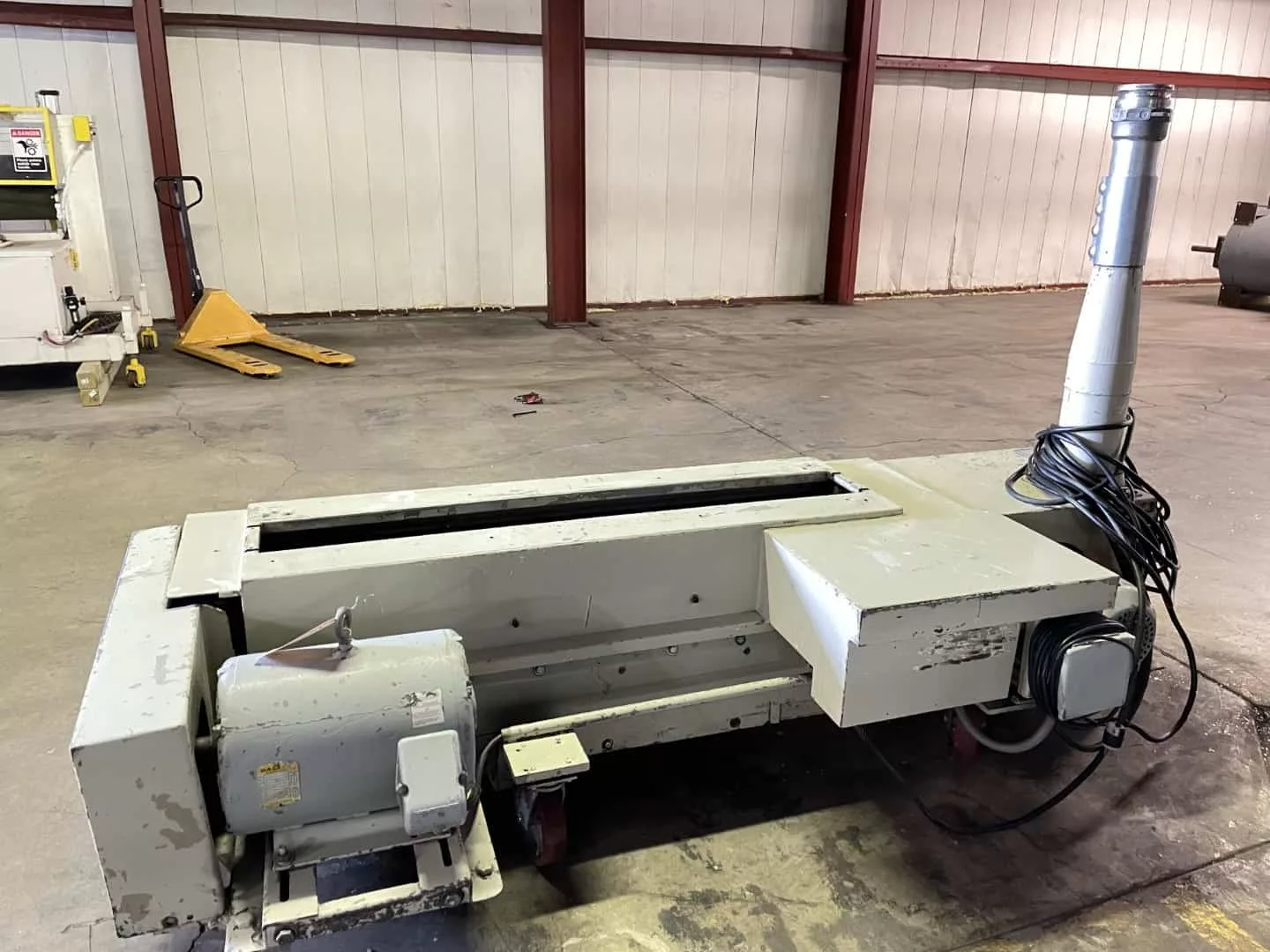 55" Wortex #UP755, under-the-press granulator, 20 HP, power hopper tilt, 5 HP blower - Image 1