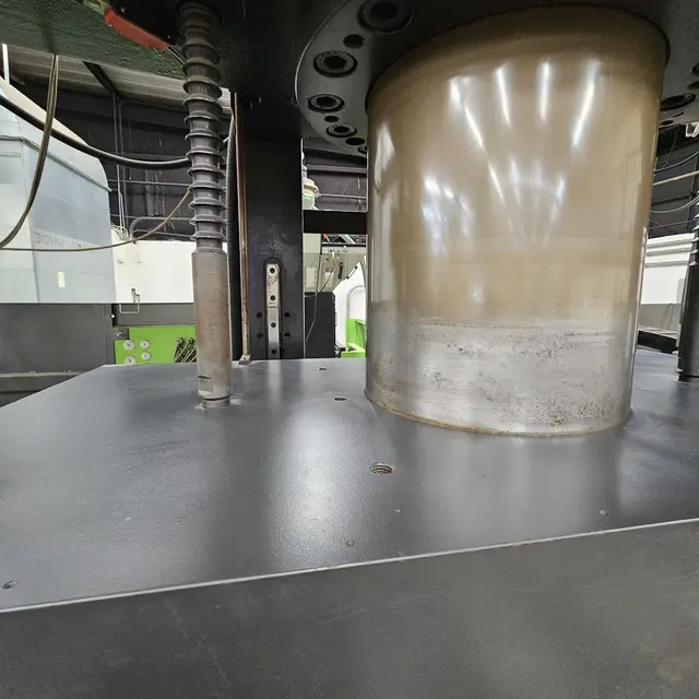 300 Ton, 63.6 oz., Engel #Insert-3550H/330US, insert injection molding machine, 59" x 29.5" platens, CC200 - Image 9