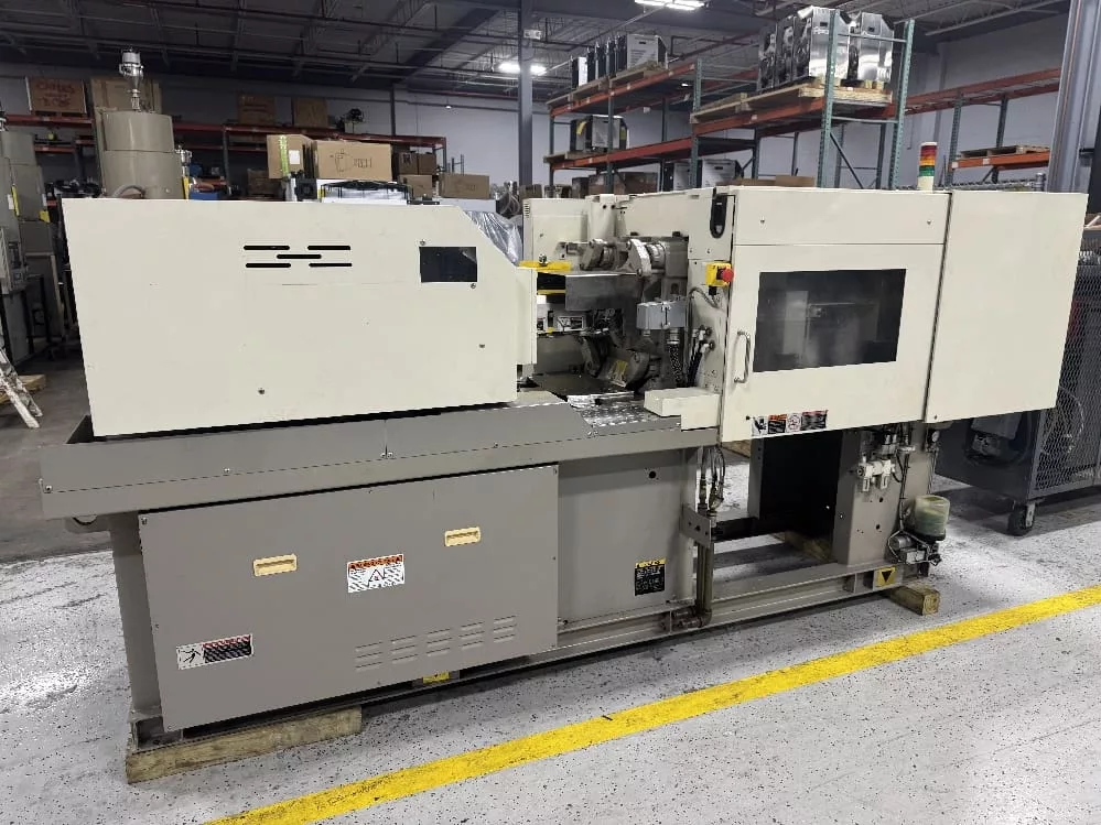 44 Ton, 1.23 oz., Toshiba #EC45N-II, injection molding machine, 12.6" x 12.6" tie bars, V30 Control, 2010 - Image 2