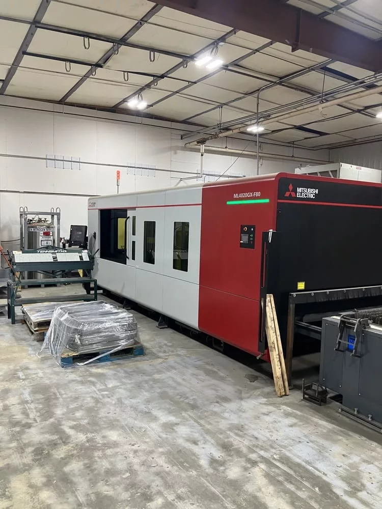 Mitsubishi #ML4020GX-F80, CNC fiber laser cutting system, 8,000 watt, 6.5' x 13.1' table, 1,412 hours - Image 1