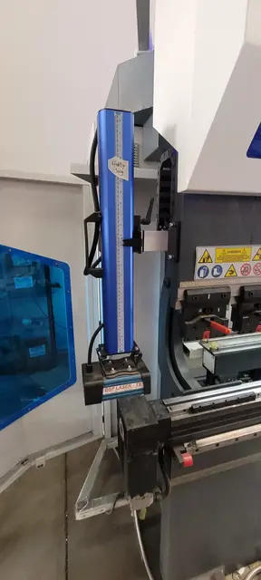150 Ton, Accurl #Genius-Pro-B32135, CNC hydraulic press brake, 10' overall, 7.87" stroke, Delem 58T 2D CNC - Image 8