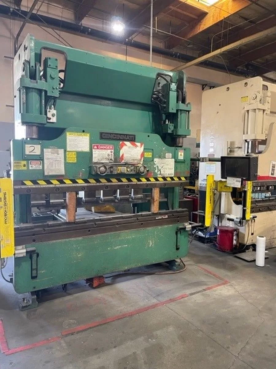 90 Ton, Cincinnati #CBII-6, CNC hydraulic press brake, 8' overall, 78" between housing, 8" stroke, 7" throat - Image 1