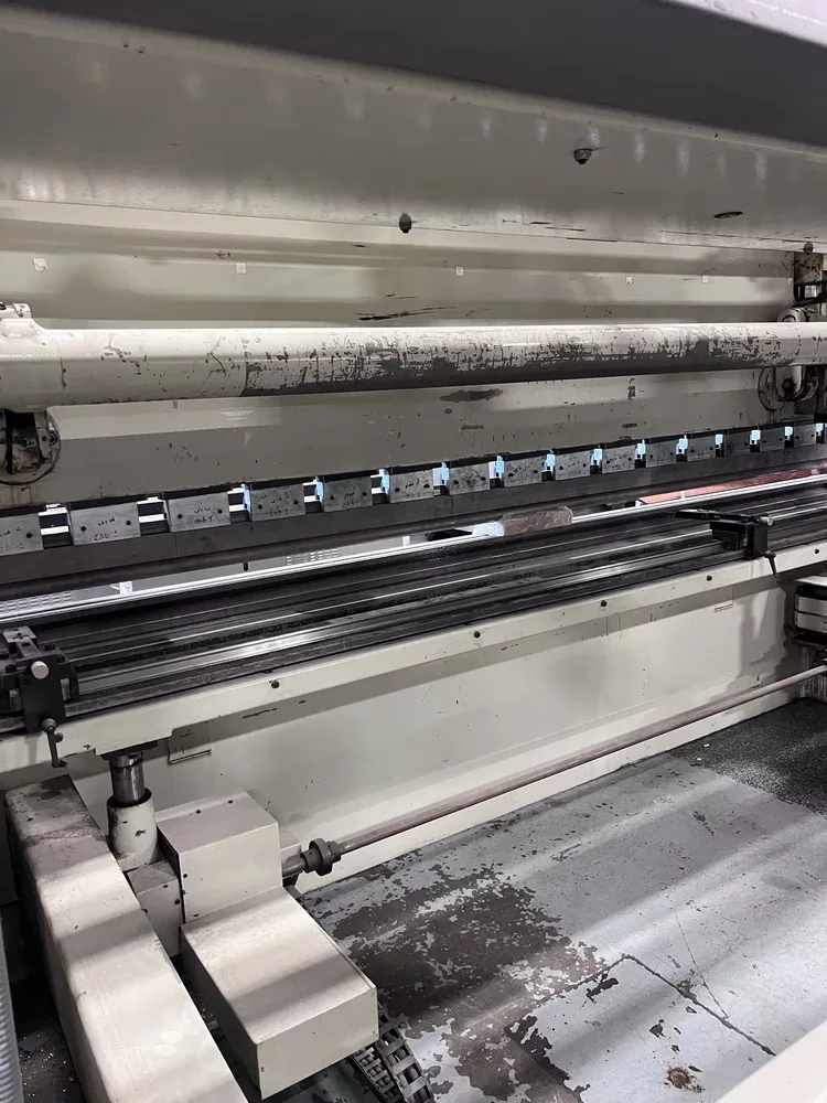 120 Ton, Durma #HAP-37120, hydraulic press brake, 12' overall, 122.05" between housing, 6.1" stroke, 13.78" - Image 2