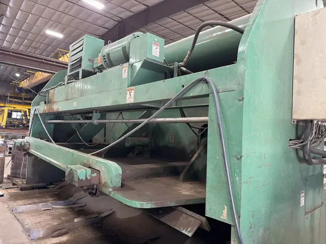 1/2" x 14' Accurshear #850014, hydraulic shear, 48" back gauge, 12" gap, 40 HP, 2001 - Image 5