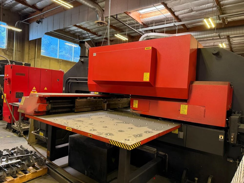 33 Ton, Amada #Pega 357, CNC Turret Punch, 58 Stations, 50" x 72" Travels, 1/4" Capacity, 04PC Control, 1997 - Image 4