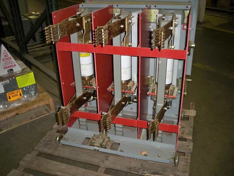 1200 Amps, Powell, 15PV0750-61, 125 VDC - Image 3