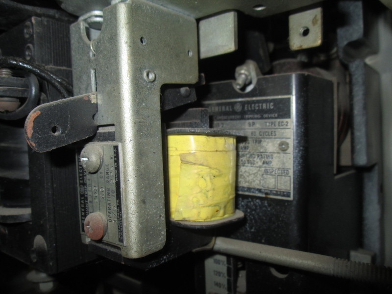 600 Amps, General Electric, AK-1-25-9, electrically operated, drawout - Image 5