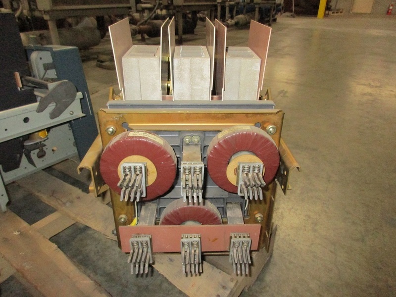 600 Amps, Allis-Chalmers, LA-600A, Gold Faceplate, manually operated, drawout - Image 4