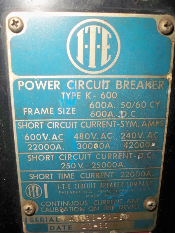 600 Amps, ITE, K-600, manually operated, drawout, F/M, Black - Image 2