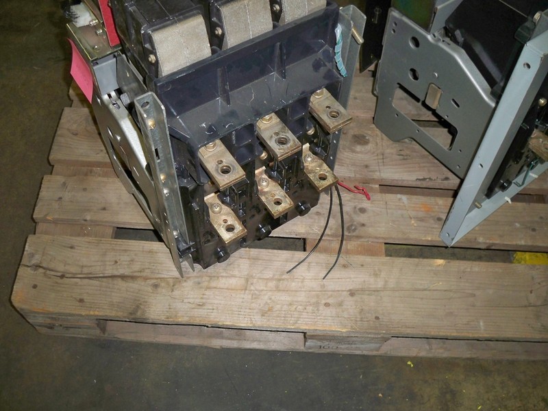 600 Amps, ITE, K-600, manually operated, drawout, F/M, Black - Image 6
