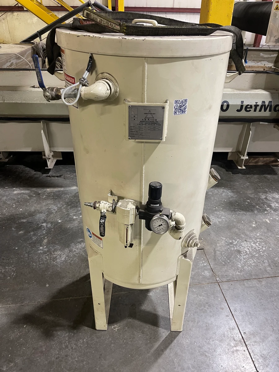 Omax #60120, CNC waterjet cutting system, 6.5' x 12' table, 40 HP pump, 60,000 PSI, Omax PC Control, 2019 - Image 6