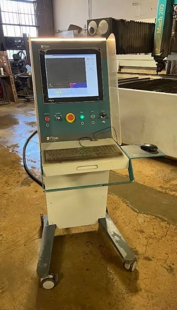 Flow #Mach-200-4020-Pivot-Plus, CNC waterjet cutting system, 6.6' x 13.1' table, 30 HP pump, 60,000 PSI - Image 5