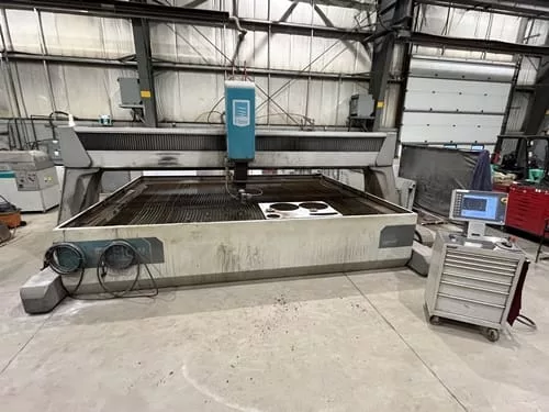 Flow #Mach-4-4030c, CNC waterjet cutting system, 10.2' x 13.1' table, 50 HP pump, 60,000 PSI, Flowmaster - Image 1