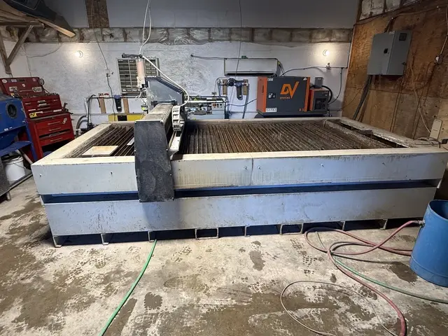 Multicam #V-Series, CNC waterjet cutting system, 5' x 10' table, 30 HP pump, 60,000 PSI, 2012 - Image 1