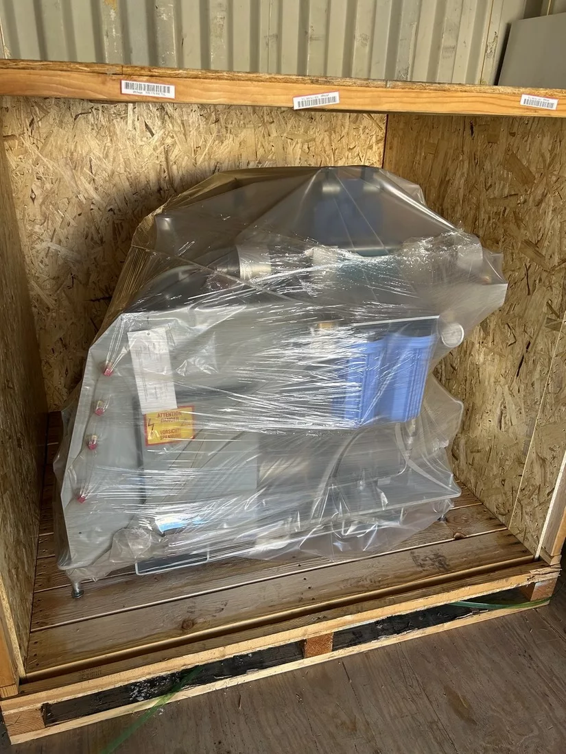Flow #50iS, waterjet intensifier pump, 50 HP, 60,000 PSI, 2019, Never Used - Image 1