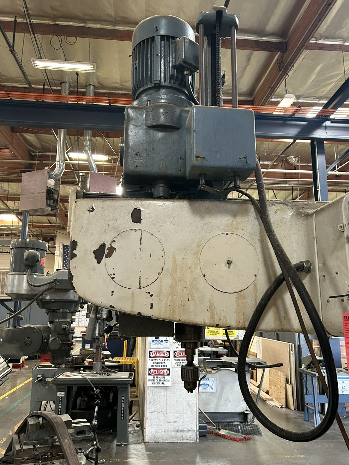 5' -13" Sharp #RD-1600, Radial Arm Drill, 49.6" spindle head travel, 7.5 HP, 1920 RPM - Image 10