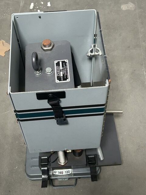 Carver #3850, Bench-Type Manual Hydraulic Press - Image 7
