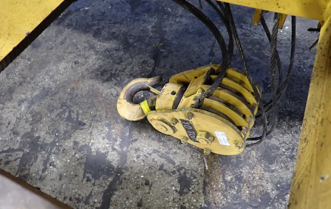 10 Ton, Yale #CEW10X20RT14D4, Bridge Crane, 1725 RPM, 1/2 HP, 13.3 A - Image 9