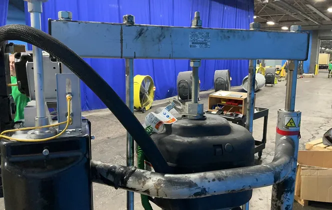 Graco #C18A, Sealer Pump - Image 8
