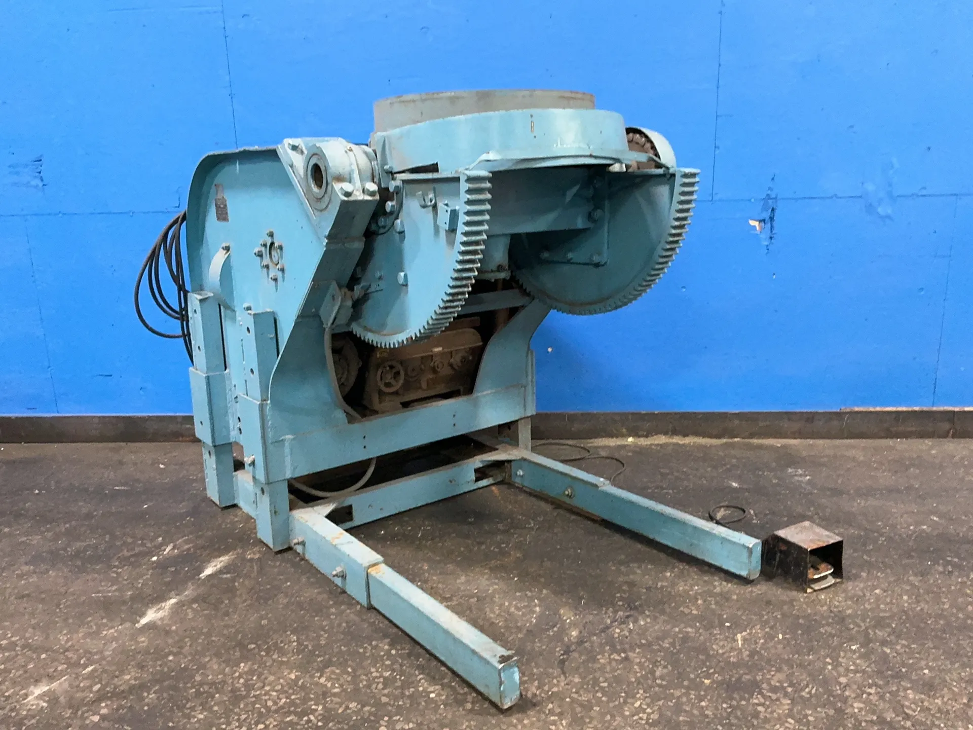 6000 lb. Ransome Machinery #60, Welding Positioner, Foot Switch - Image 1