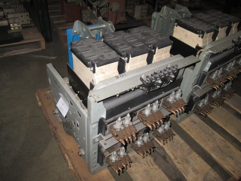 1600 Amps, General Electric, akr- 4a-50, electrically operated, manually operated, drawout - Image 7